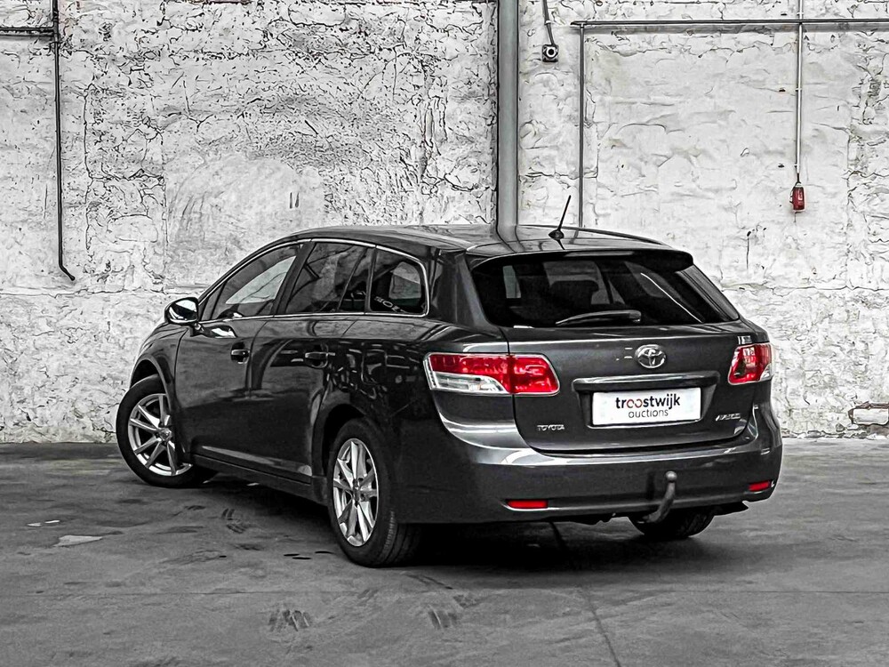 Toyota Avensis Kombi 1.6 VVTi Business 132PS 2010, 68-LXF-5