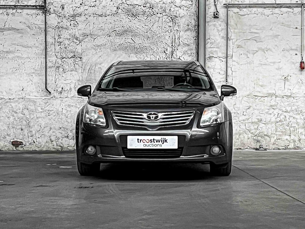 Toyota Avensis Kombi 1.6 VVTi Business 132PS 2010, 68-LXF-5