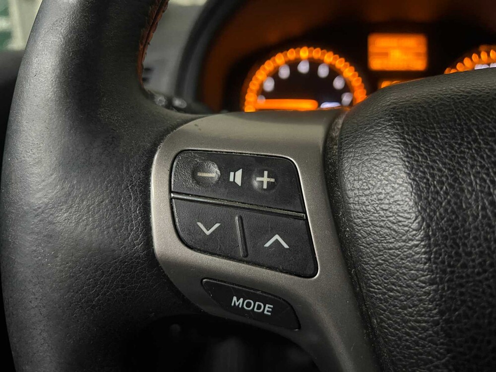 Toyota Avensis Kombi 1.6 VVTi Business 132PS 2010, 68-LXF-5