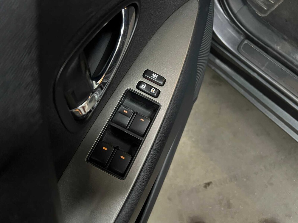 Toyota Avensis Kombi 1.6 VVTi Business 132PS 2010, 68-LXF-5