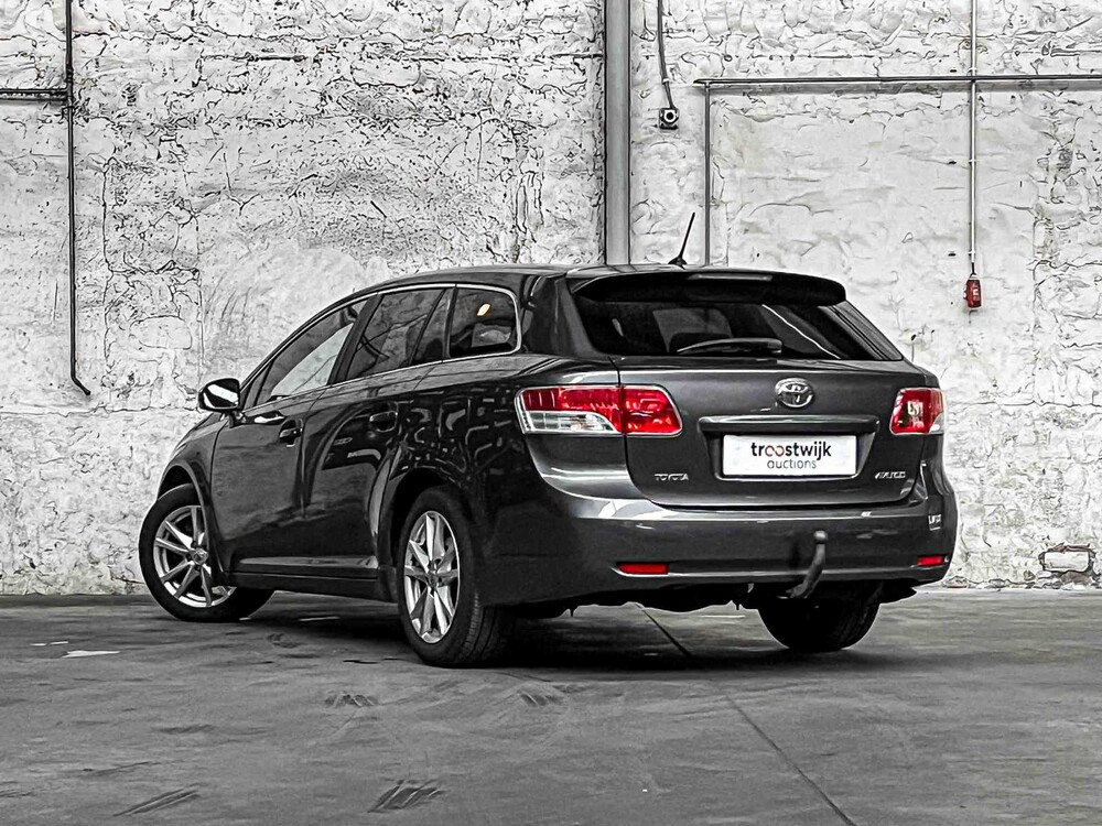 Toyota Avensis Kombi 1.6 VVTi Business 132PS 2010, 68-LXF-5