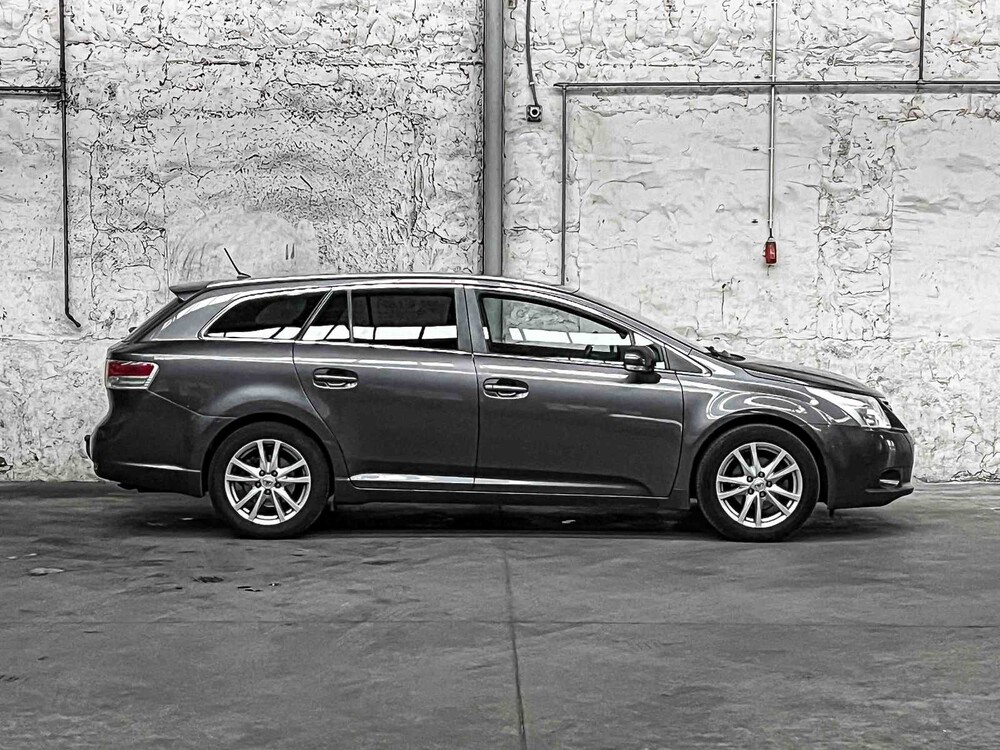 Toyota Avensis Kombi 1.6 VVTi Business 132PS 2010, 68-LXF-5