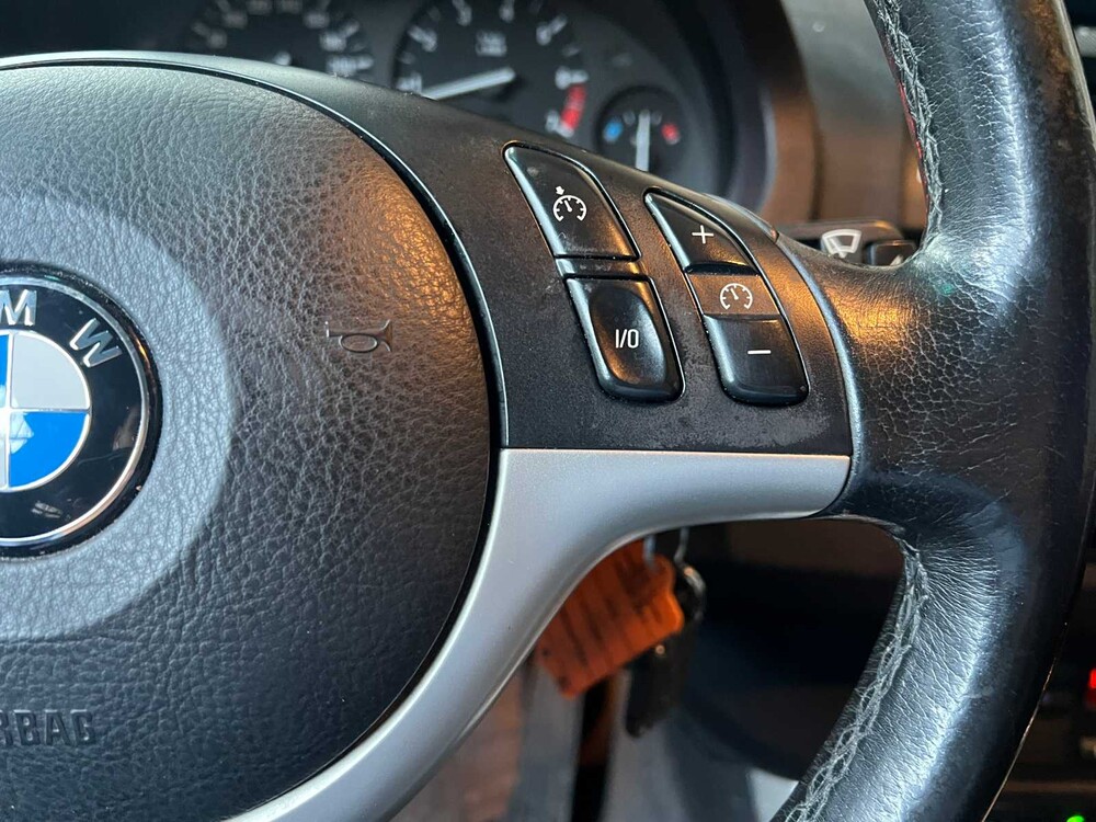 BMW X5 3.0i Executive 231PS 2004 (Original-NL), 33-PF-LZ