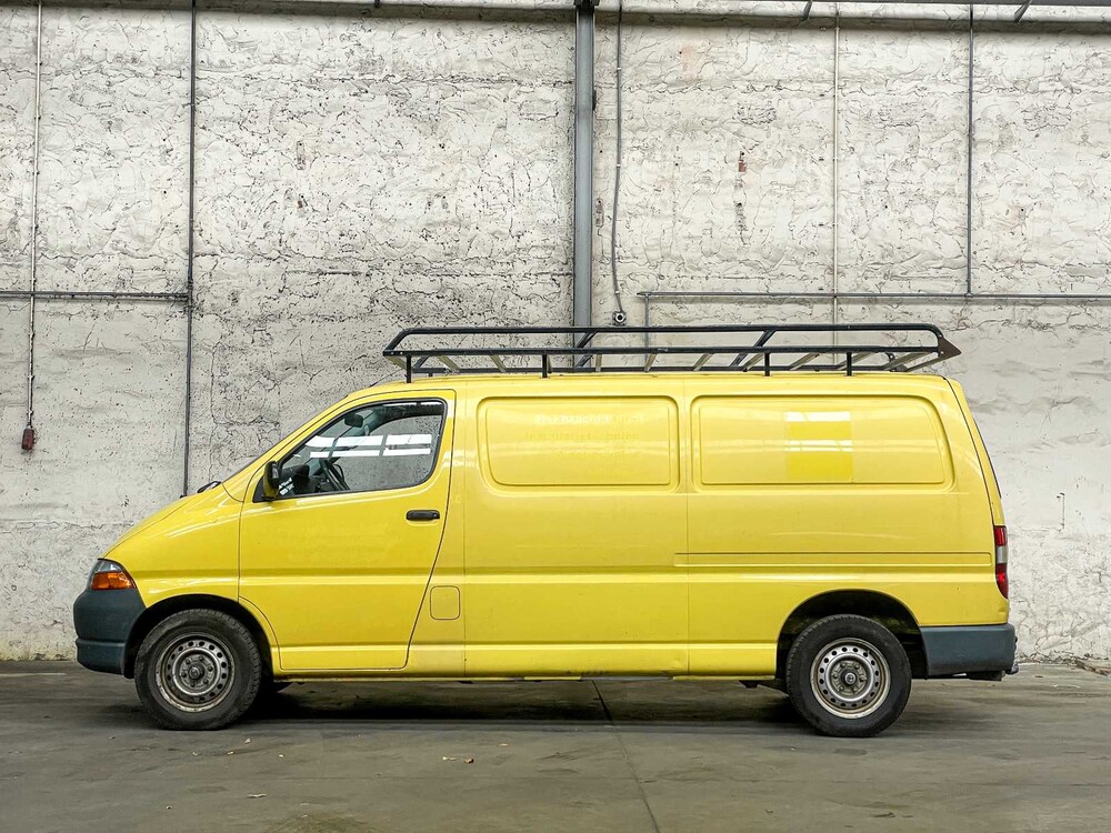 Toyota HiAce 2.5 D4-D 90 LWB Base 88hp 2006 (Original-NL), 71-BX-TF