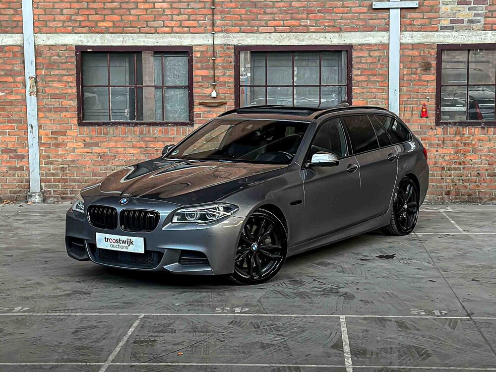 BMW M550d Touring xDrive 381PS 2014 (Original-NL) 5er, 3-XFP-64