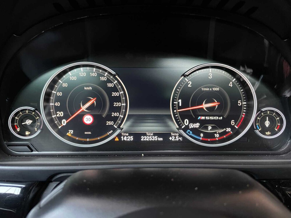 BMW M550d Touring xDrive 381PS 2014 (Original-NL) 5er, 3-XFP-64