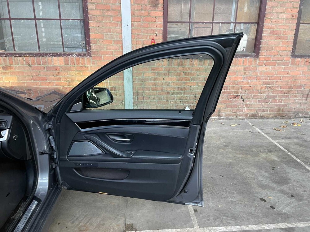 BMW M550d Touring xDrive 381PS 2014 (Original-NL) 5er, 3-XFP-64