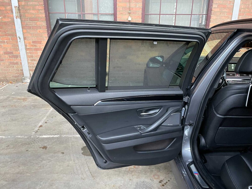 BMW M550d Touring xDrive 381PS 2014 (Original-NL) 5er, 3-XFP-64