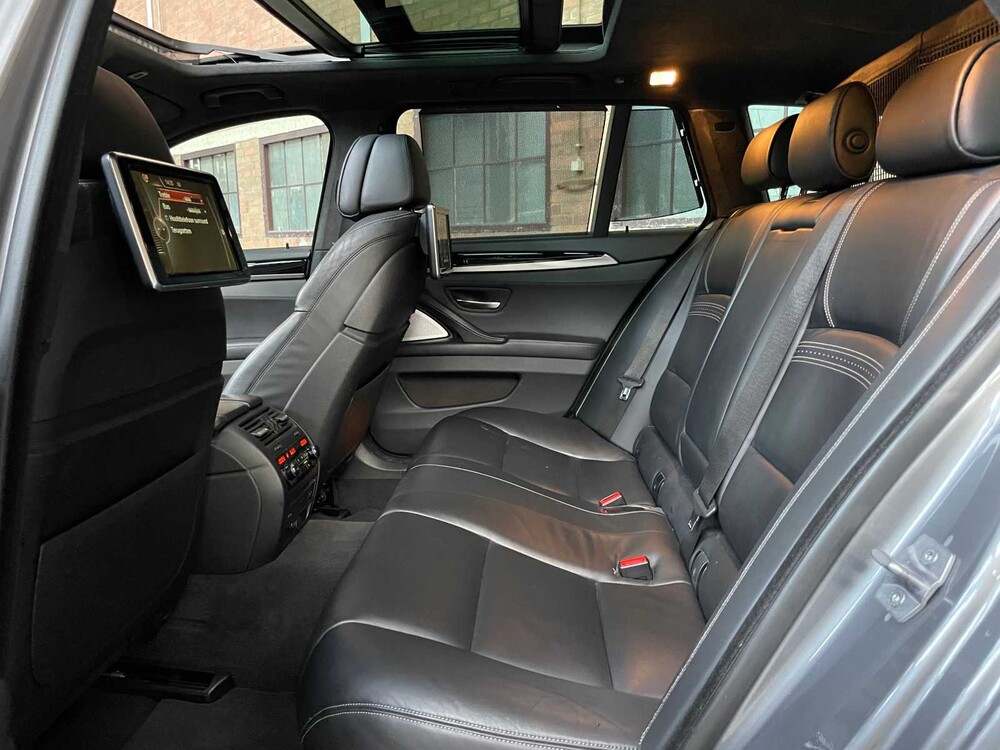 BMW M550d Touring xDrive 381PS 2014 (Original-NL) 5er, 3-XFP-64