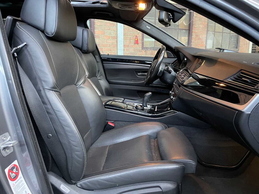 BMW M550d Touring xDrive 381PS 2014 (Original-NL) 5er, 3-XFP-64