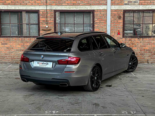 BMW M550d Touring xDrive 381pk 2014 (Origineel-NL) 5-serie, 3-XFP-64