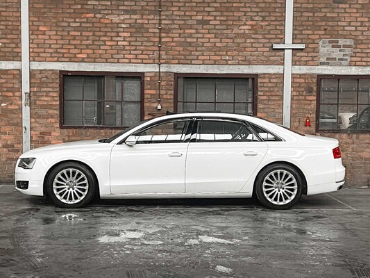 Audi A8 lang 6.3 W12 Quattro 500pk 2013