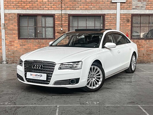 Audi A8 lang 6.3 W12 Quattro 500pk 2013