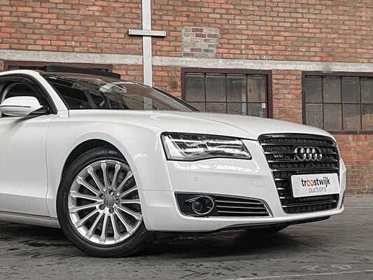 Audi A8 lang 6.3 W12 Quattro 500pk 2013