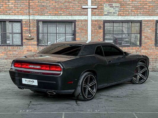 Dodge Challenger SXT 3.6L 305pk 2013 