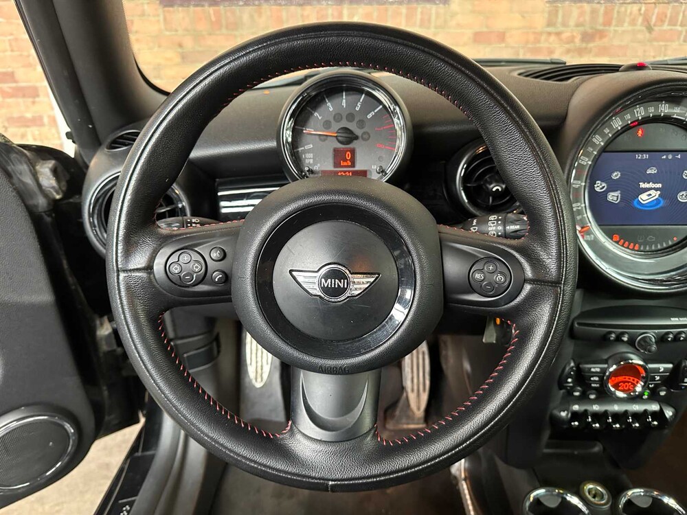 Mini John Cooper Works 1.6 211PS 2012 (Original-NL), 31-XKZ-3