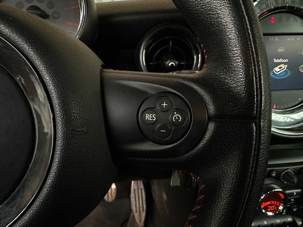 Mini John Cooper Works 1.6 211PS 2012 (Original-NL), 31-XKZ-3