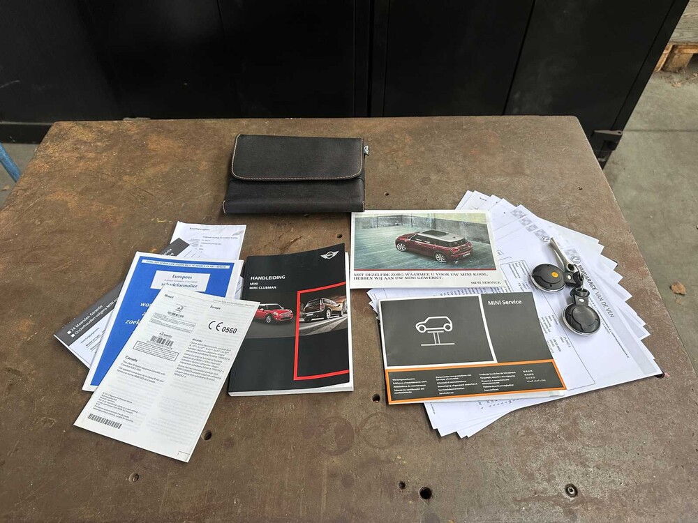 Mini John Cooper Works 1.6 211PS 2012 (Original-NL), 31-XKZ-3