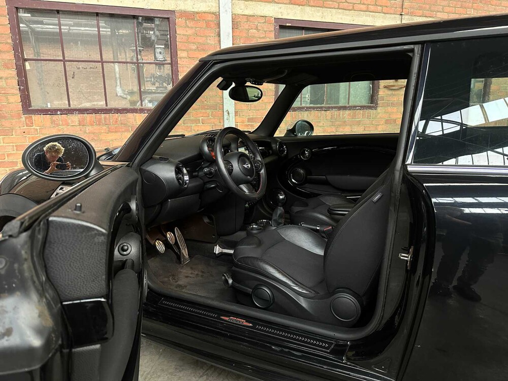 Mini John Cooper Works 1.6 211PS 2012 (Original-NL), 31-XKZ-3