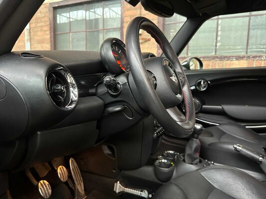 Mini John Cooper Works 1.6 211pk 2012 (Origineel-NL), 31-XKZ-3