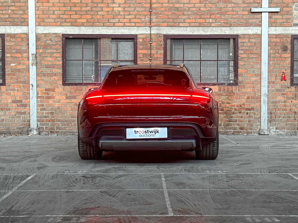 Porsche Taycan Cross Turismo 4S 93 kWh 571pk 2021 Sport-Chrono (Origineel-NL + 1e Eigenaar), NL-Kenteken
