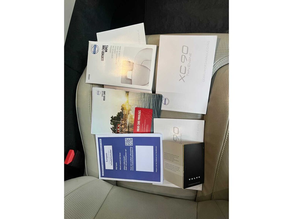 Volvo XC90 2.0 T8 TE AWD Inscription 7-P 320hp 2015 (Original-NL), HJ-292-F