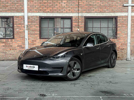 Tesla Model 3 Standard RWD Plus 60 kWh 238pk 2019 (Origineel-NL), G-091-DX