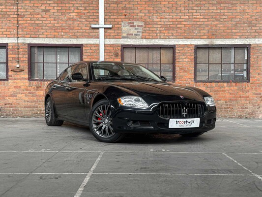 Maserati Quattroporte GT 4.2 V8 Executive 401pk 2010, R-125-TN