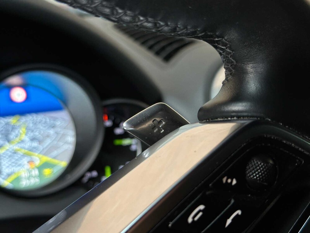 Porsche Cayenne S E-Hybrid 3.0 V6 416hp 2015 (Facelift)