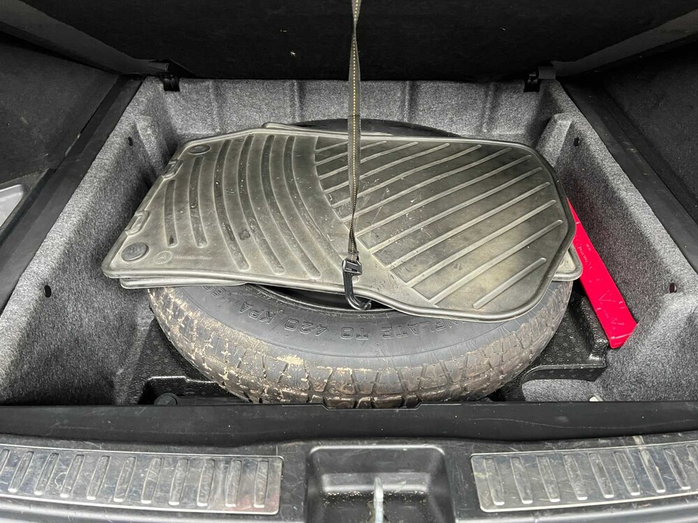 Mercedes-Benz ML350 AMG BlueTEC 3.0 V6 4Matic 258pk 2013, 8-SNT-28