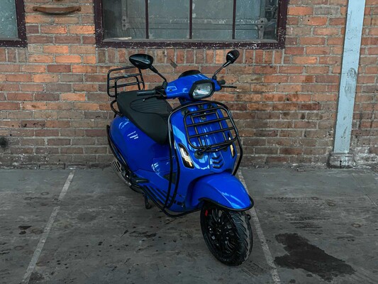 Vespa Sprint 4T 2015, F-725-ZL