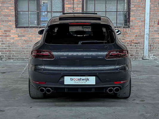 Porsche Macan 2.0 252pk 2018, RR-497-Z