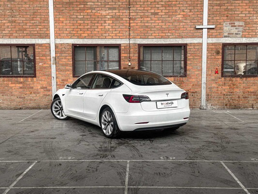 Tesla Model 3 Standard RWD Plus 60 kWh 238pk 2019 (Origineel-NL + 2e Eigenaar), G-020-PJ