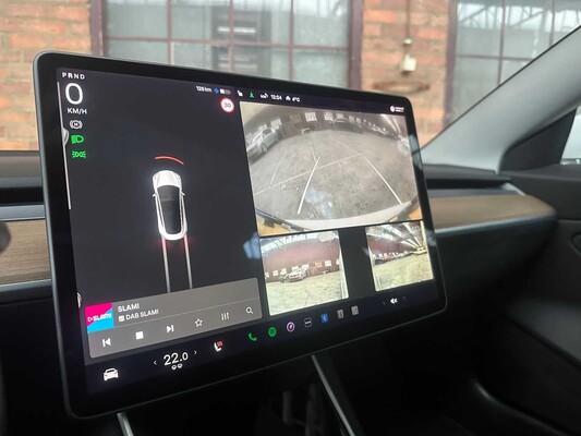 Tesla Model 3 Standard RWD Plus 60 kWh 238pk 2019 (Origineel-NL + 2e Eigenaar), G-020-PJ