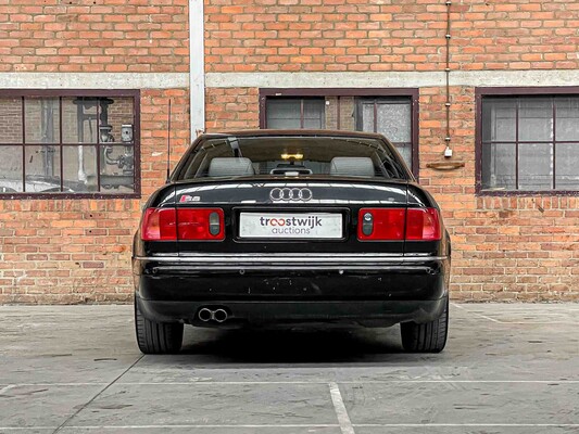 Audi S8 4.2 V8 360pk 2000, 72-FV-VP