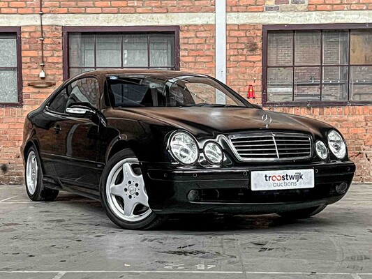 Mercedes-Benz CLK55 AMG 5.4 V8 347pk 2001 Youngtimer