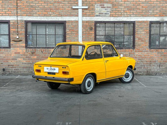 DAF 46 de Luxe 40pk 1977, 38-PM-90