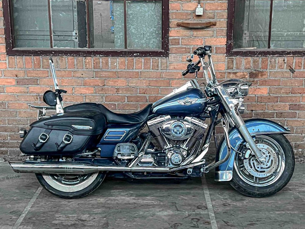 Harley-Davidson FLHRCI Road King Classic 100th Anniversary Touring 1450cc 2003 Motorrad