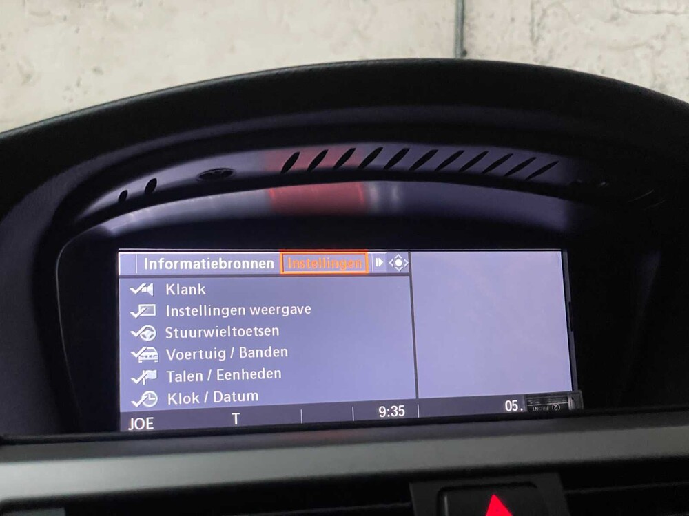 BMW 330i High Executive 3er 258PS 2007 (Original-NL), 21-XK-LP