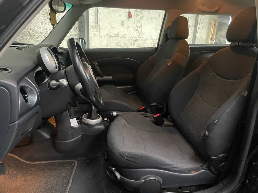 Mini 1.6 One 90PS 2004, JT-954-P