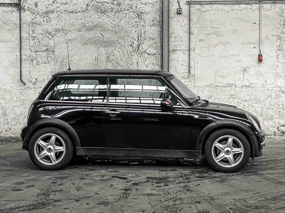 Mini 1.6 One 90PS 2004, JT-954-P