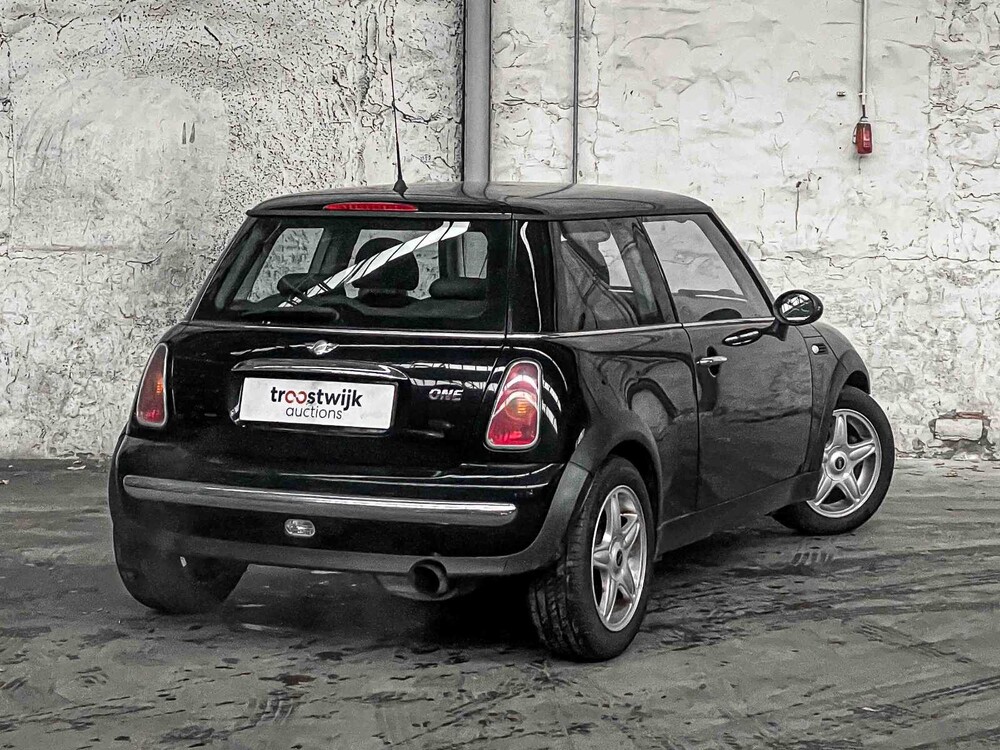 Mini 1.6 One 90PS 2004, JT-954-P