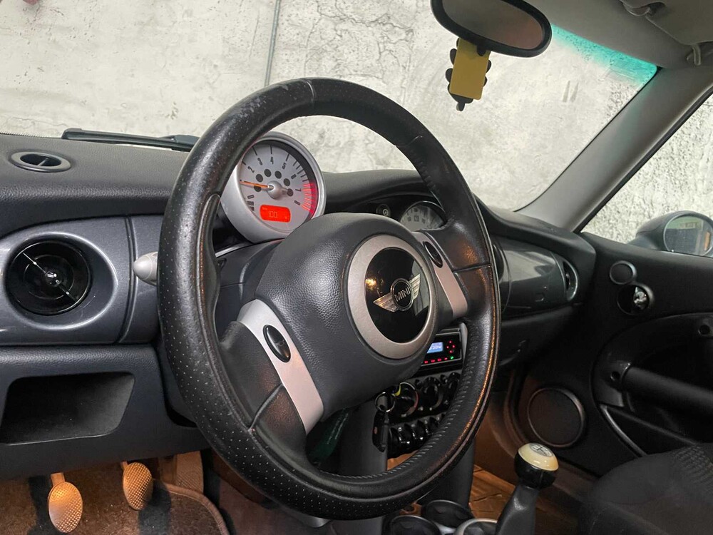 Mini 1.6 One 90PS 2004, JT-954-P