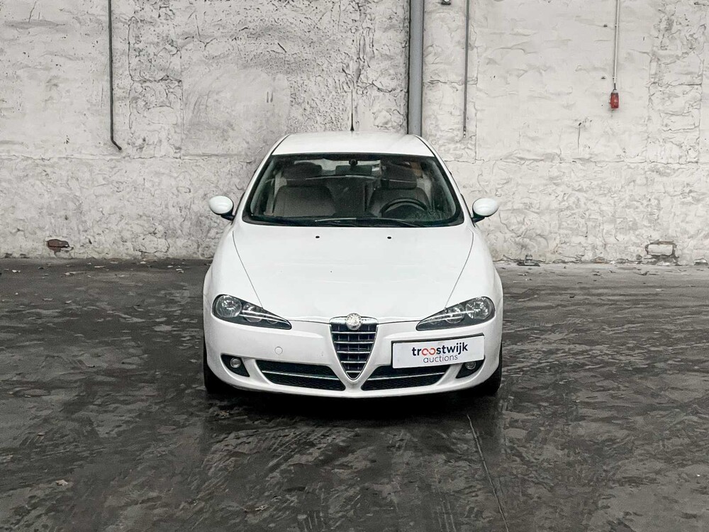 Alfa Romeo 147 1.6 TS Veloce Dist. 120hp 2009 (Original-NL), 89-KBJ-9