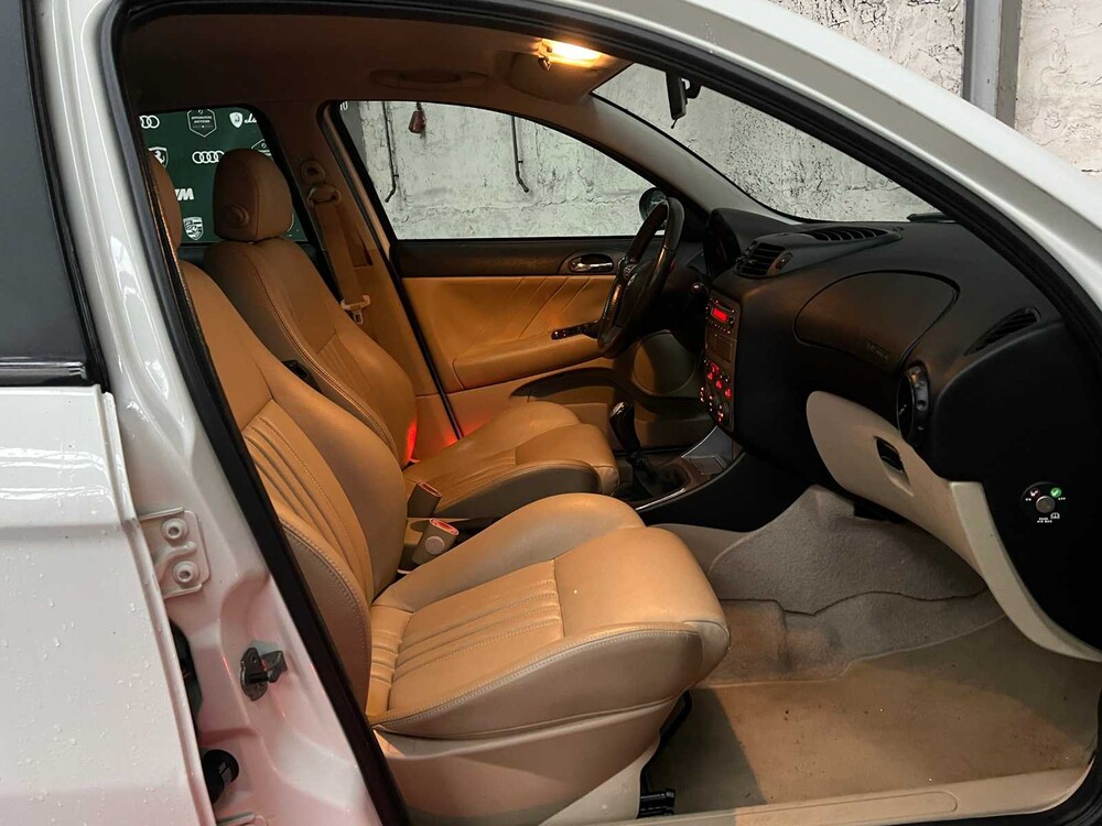 Alfa Romeo 147 1.6 TS Veloce Dist. 120hp 2009 (Original-NL), 89-KBJ-9