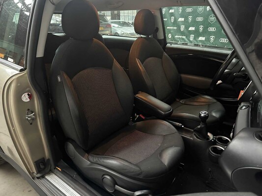 Mini Clubman 1.6 Cooper Chili 120pk 2009, 64-LTS-8