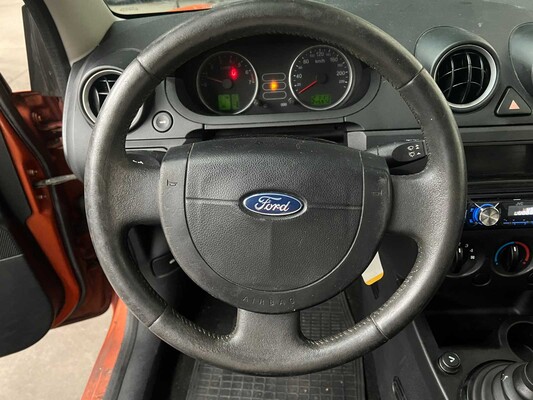 Ford Fiesta 1.25-16V Ambiente 69pk 2003, 28-NJ-RG