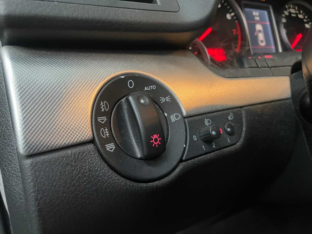 Audi A4 Saloon 2.0 Pro Line 131hp 2006, 27-SX-NN