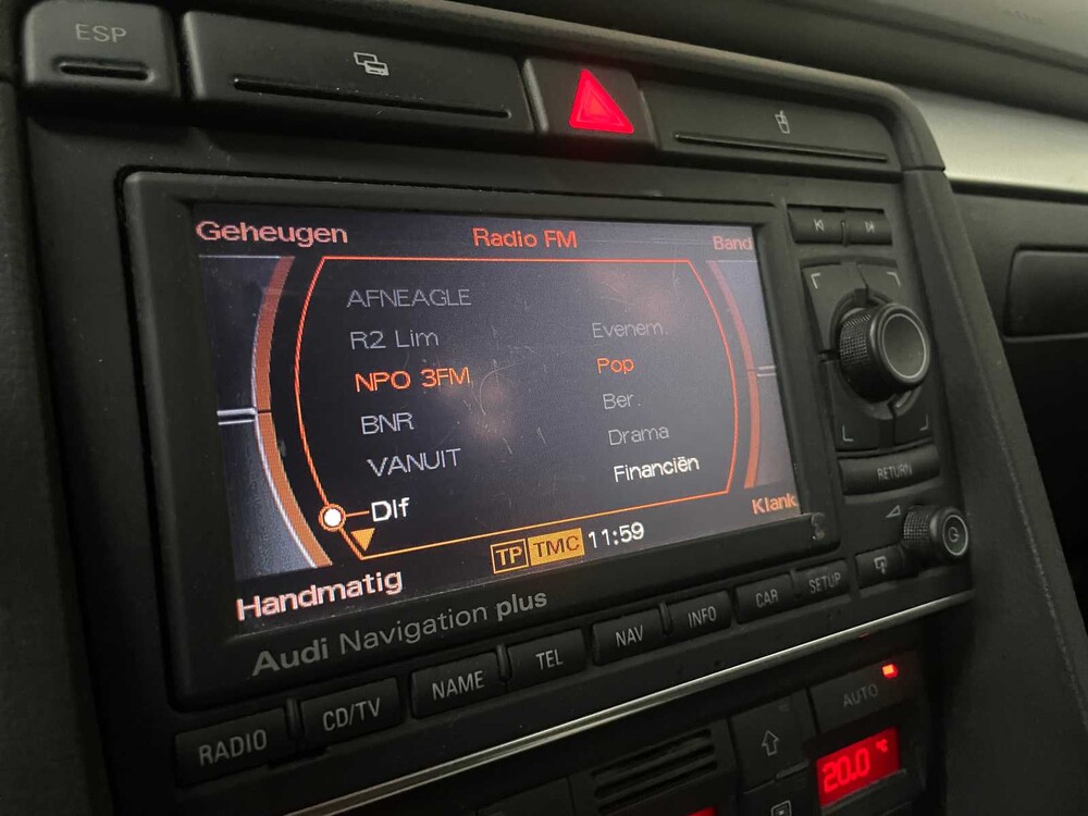 Audi A4 Saloon 2.0 Pro Line 131hp 2006, 27-SX-NN