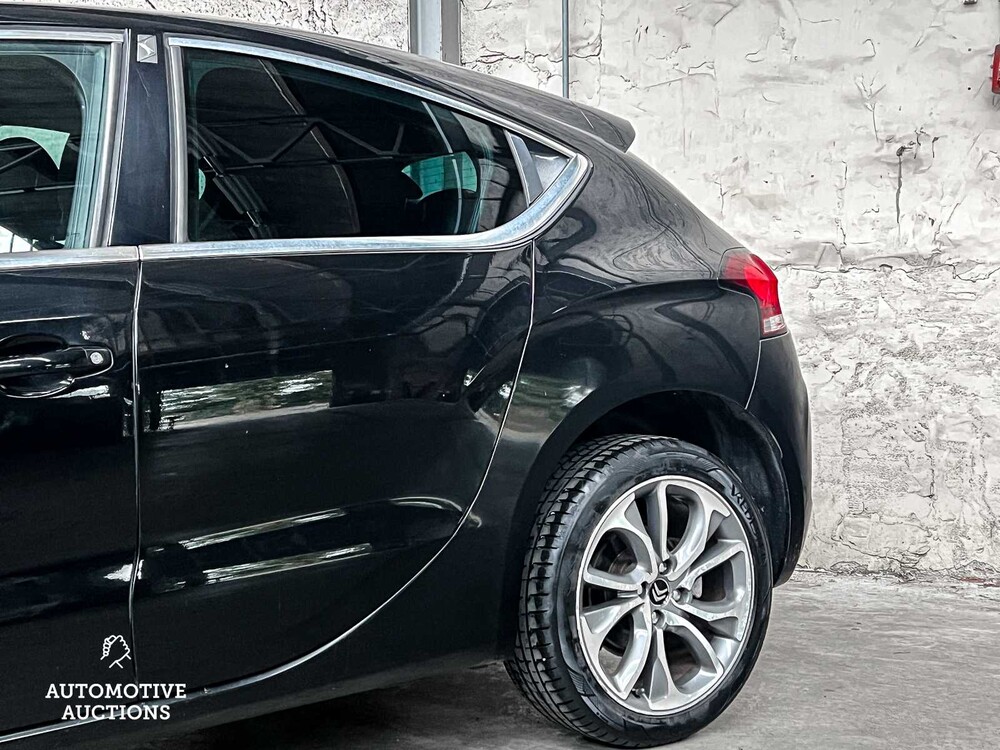 Citroen DS4 1.6 VTi So Chic 120PS 2012 - Fertigmodell NL-, 60-XZJ-4